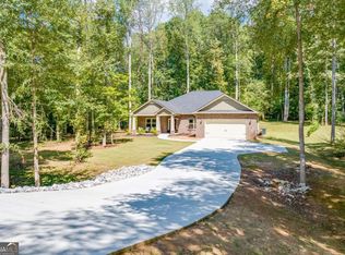 280 River Glen Dr, Jefferson, GA 30549