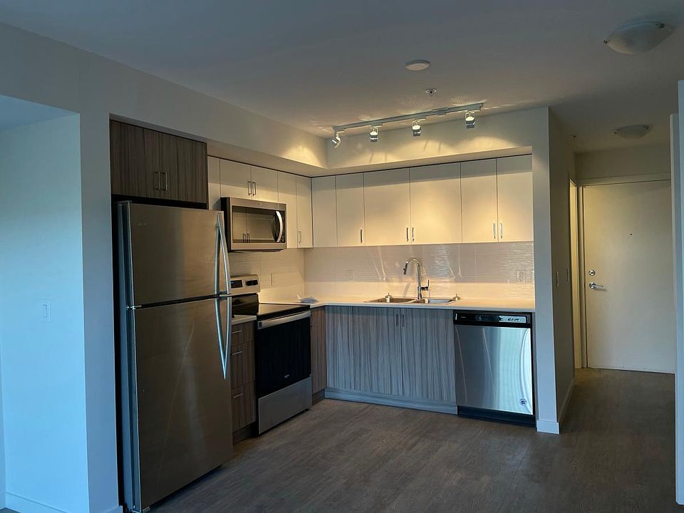 1st image of 625 Academy Way #18