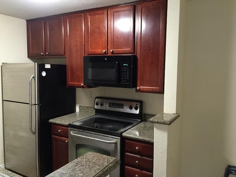 1st image of 918 Catkin Ct