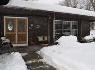 63 Kensington Dr, Hopewell Junction, NY 12533