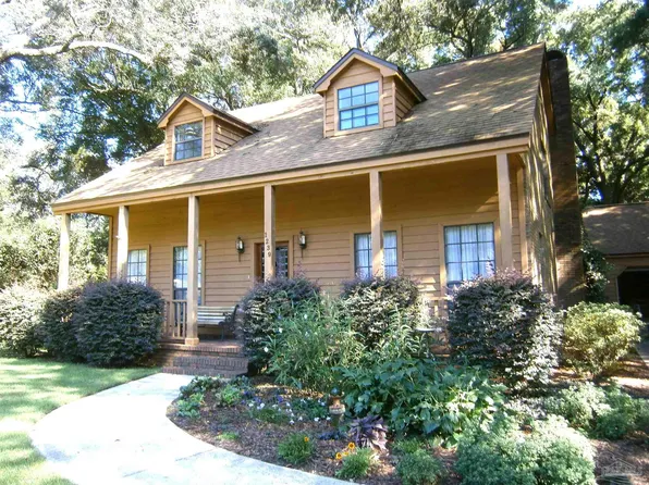 1239 Tamara Dr, Pensacola, FL 32504