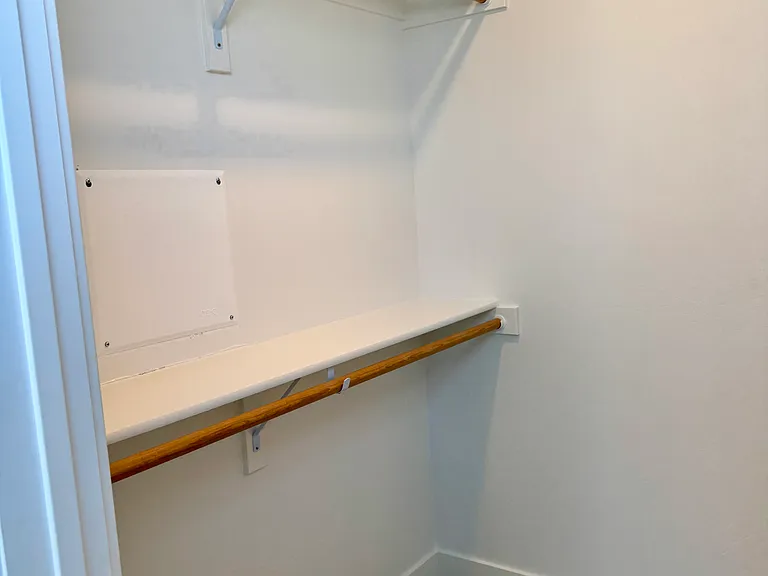 1295 Thomas Dr #204 — Photo 19