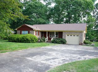 726 Upper Spencer Mountain Rd, Stanley, NC 28164