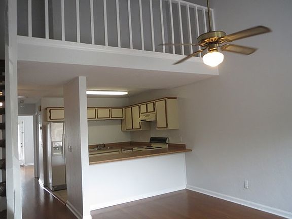2nd image of 1308 Warrior Way #18