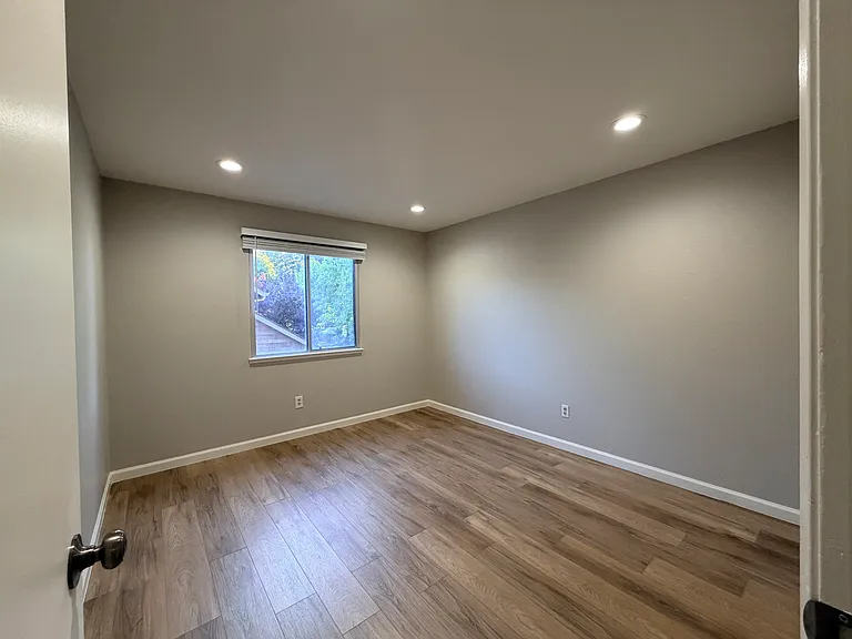 36075 Vallee Ter — Photo 20