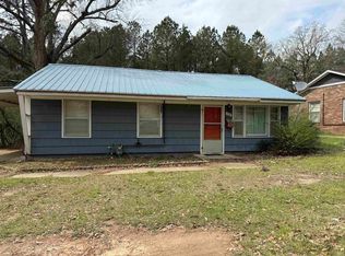 734 Lucas Ln, Camden, AR 71701