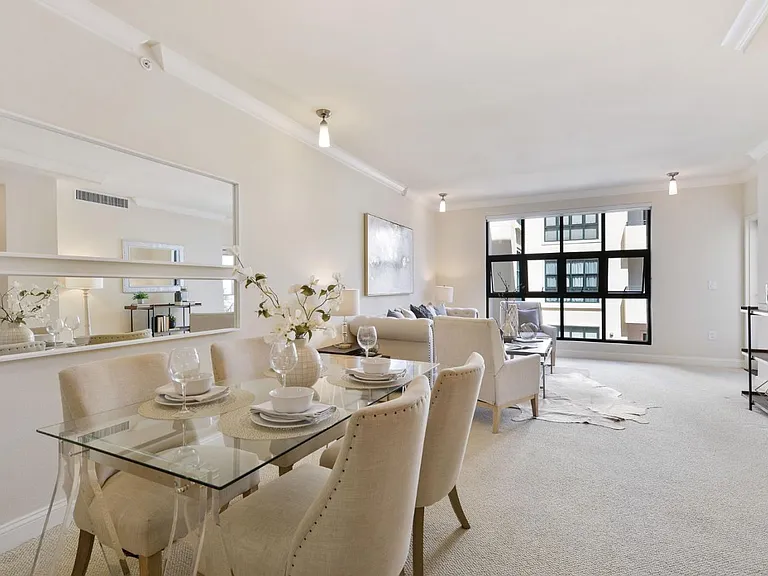 225 9th Ave #203 — Photo 4
