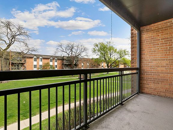 3rd image of 4250 Saratoga Ave APT L214