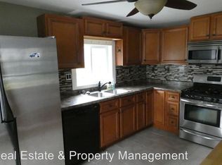 230 N 2nd Ave, Morton, IL 61550