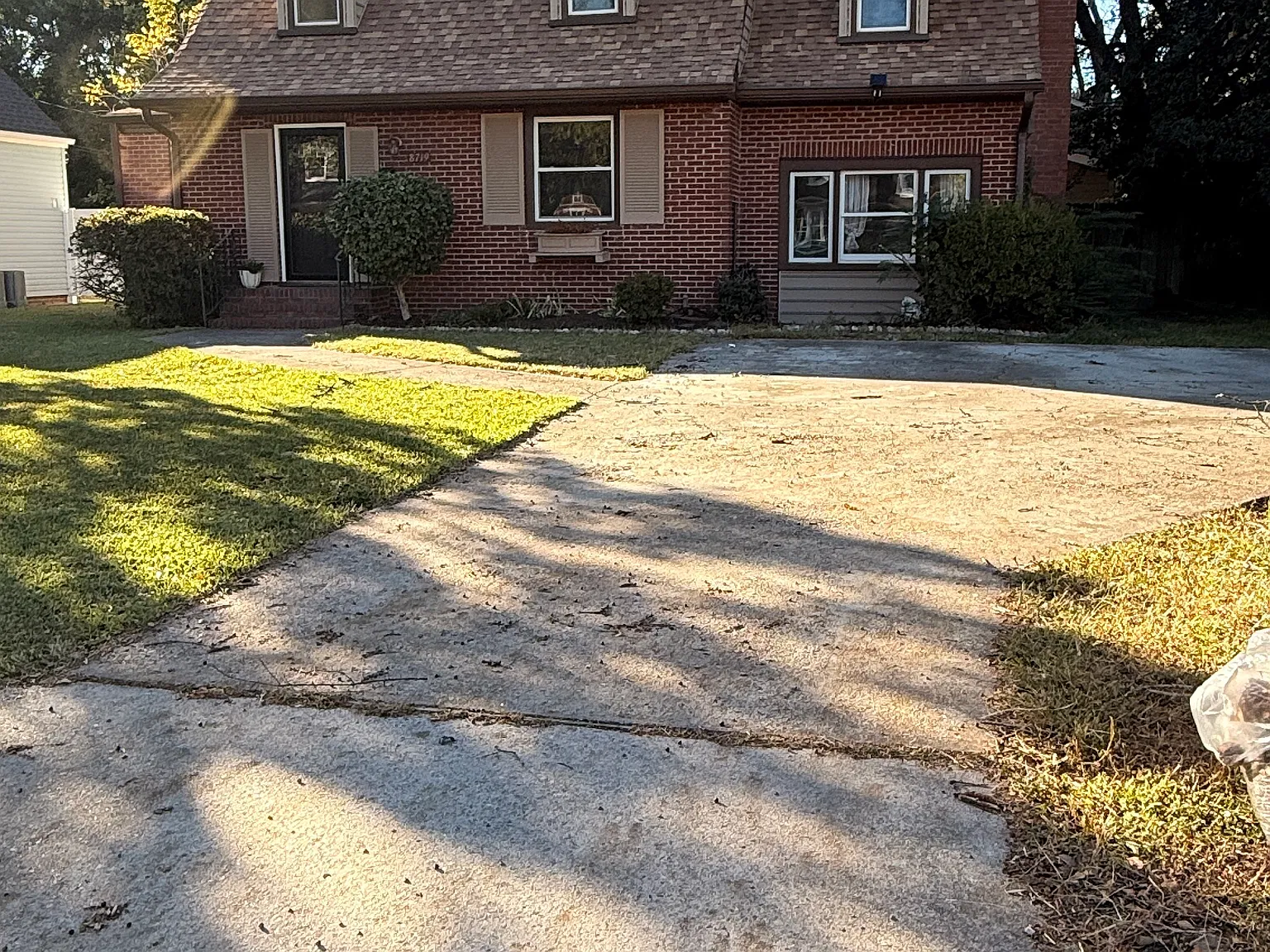 Gilliam Home — Photo 2