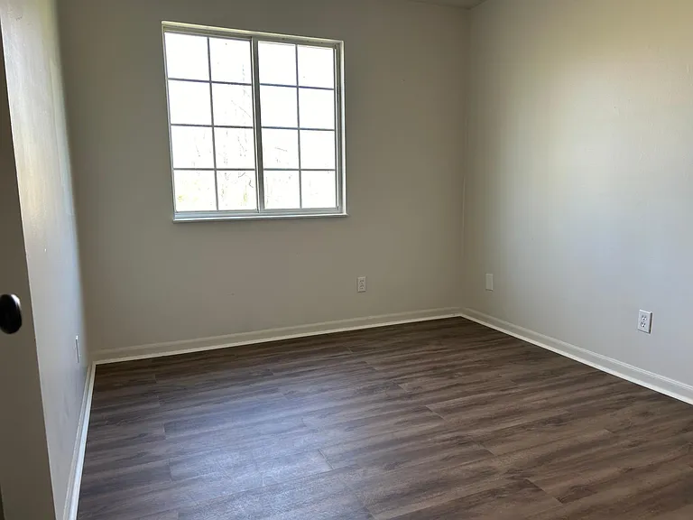 260 Mar Kim Dr #4 — Photo 4