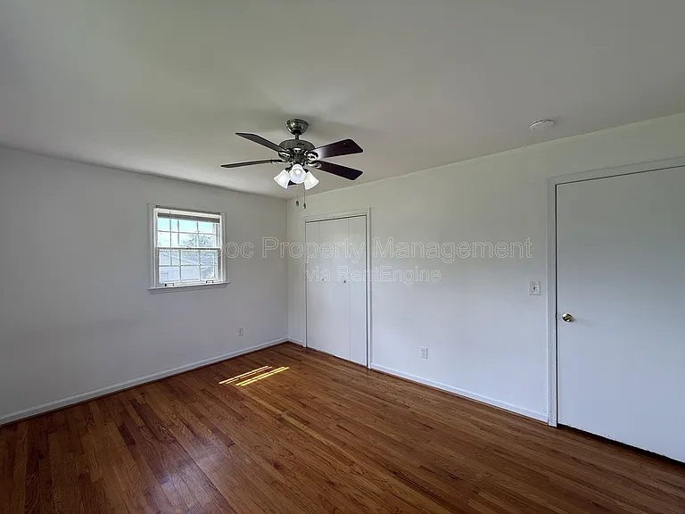 1804 Sherwood Dr — Photo 17