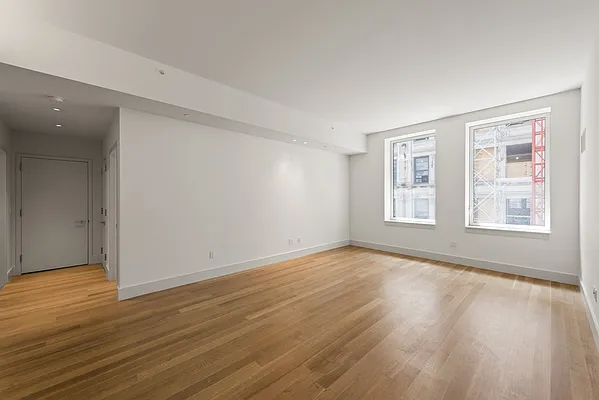 Sold by Nest Seekers International | media 12