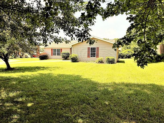 2nd image of 316 Sunset Dr