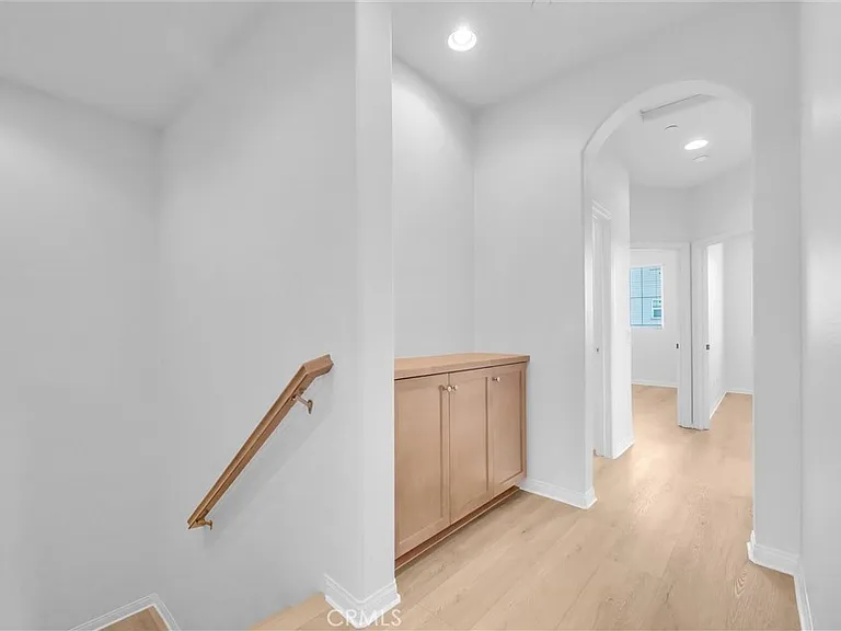 311 N Edenfield Ave — Photo 15