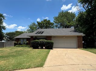 4104 W Quincy Ct, Broken Arrow, OK 74012