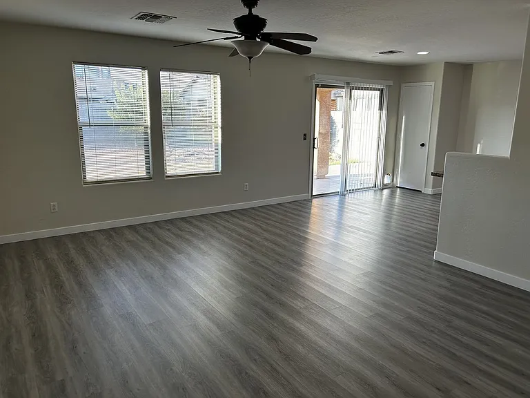 18336 W Hayden Dr — Photo 5