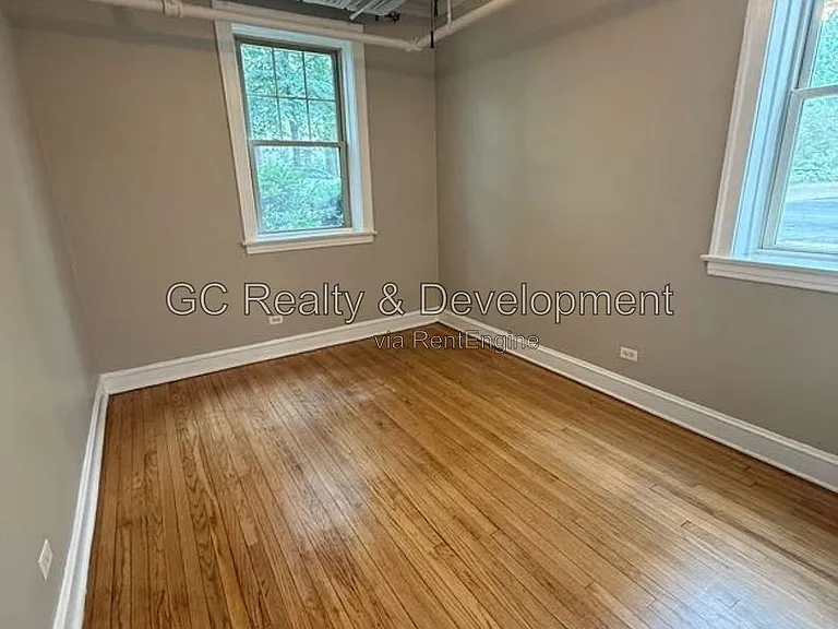 807 Reba Pl #G — Photo 4