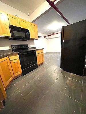4th image of 170 Woodruff Ave