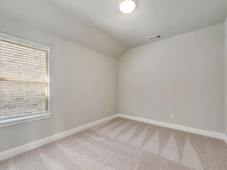 1080 Norias Dr — Photo 10