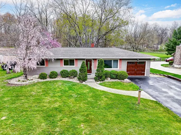 4156 Clough Ln, Cincinnati, OH 45245