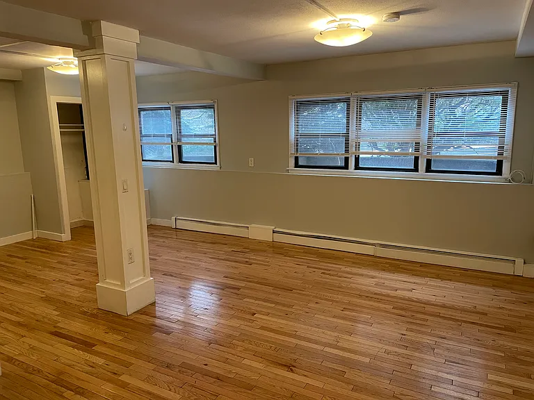 335 Fountain St #1B — Photo 4
