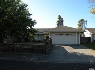 567 Lamont Ct, Rohnert Park, CA 94928