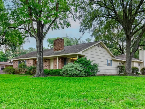 7043 Carvel Lane, Houston, TX 77074