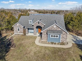 7930 S Ginn Ln, Columbia, MO 65201