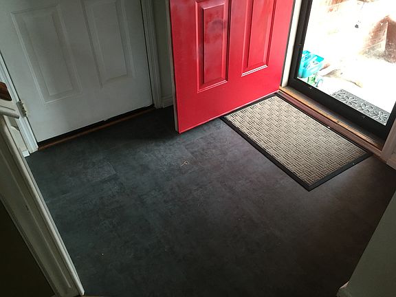 2nd image of 600 Applegrove Dr