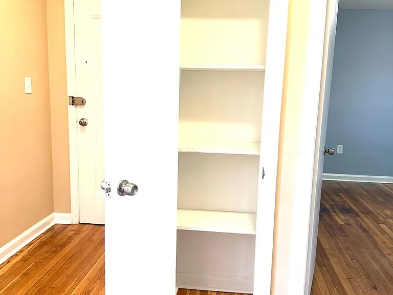 4108, 40th St, 4013 38th St. DWG LLC — Photo 22