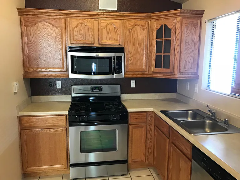 1944 Panza Dr SW — Photo 17