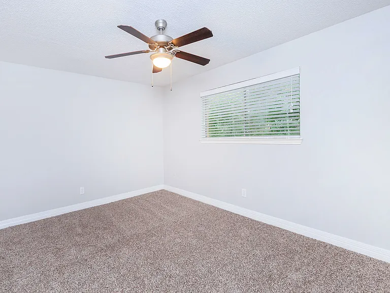 Villas At Braeburn — Photo 87