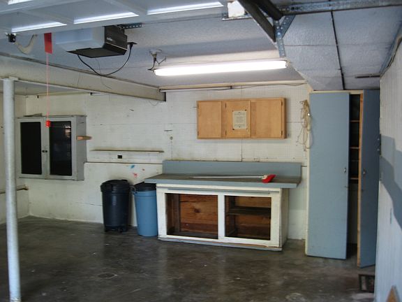 5th image of 146 N 80th Pl