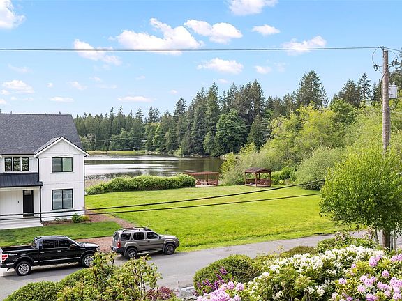 2nd image of 6813 82nd Avenue NW