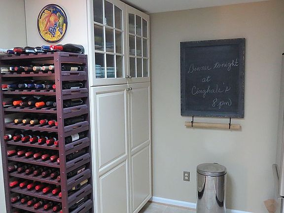 Wine Rack & Butlers Pantry