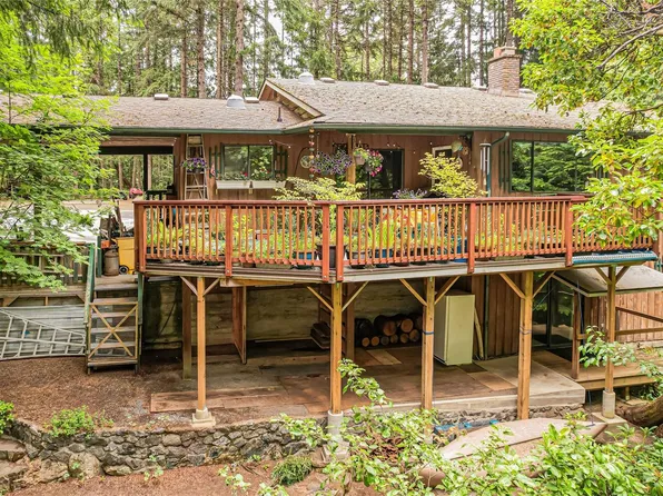 2330 Damascus Rd, Cowichan Valley, BC V8H 2E7