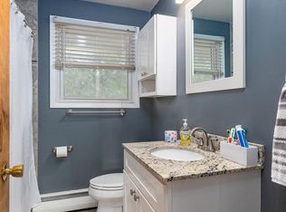 2710 Burridge Rd, Parkville, MD 21234