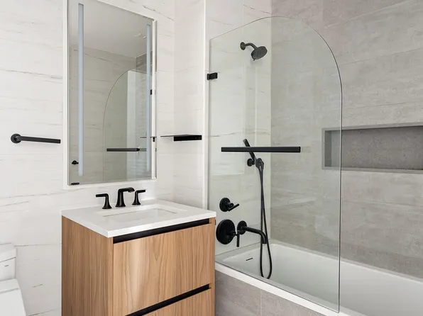 11 Hancock Place image 8 of 17