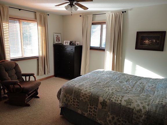 4th image of 1025 Capitol Heights Ct