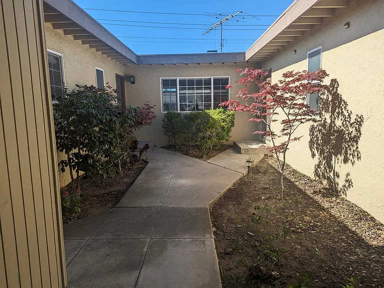 6339 Bollinger Rd — Photo 2