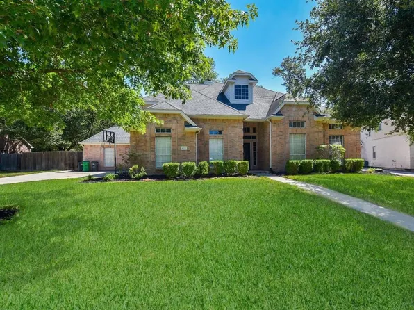 16522 Champions Cove Cir, Spring, TX 77379