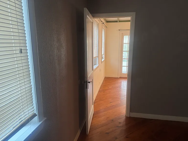 1037 Mississippi Ave — Photo 9