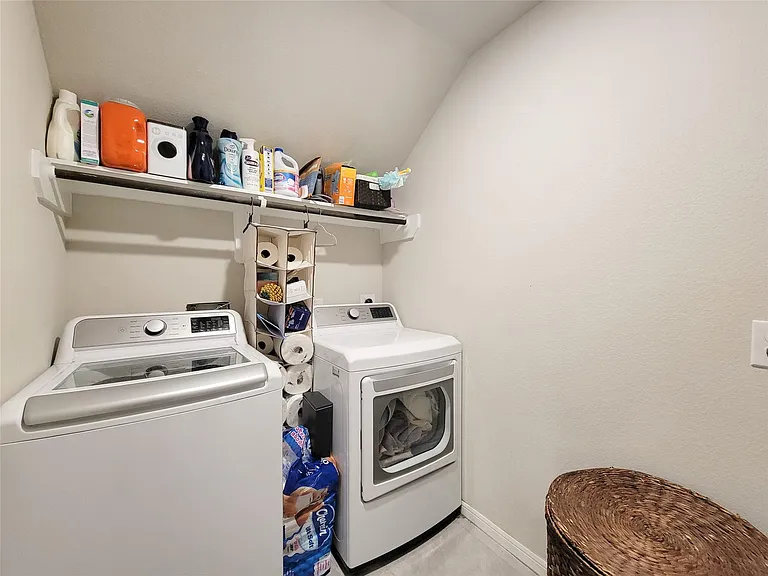 8003 Ecru Ln — Photo 13
