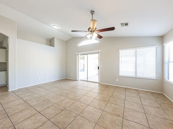 4th image of 7427 W Tina Ln