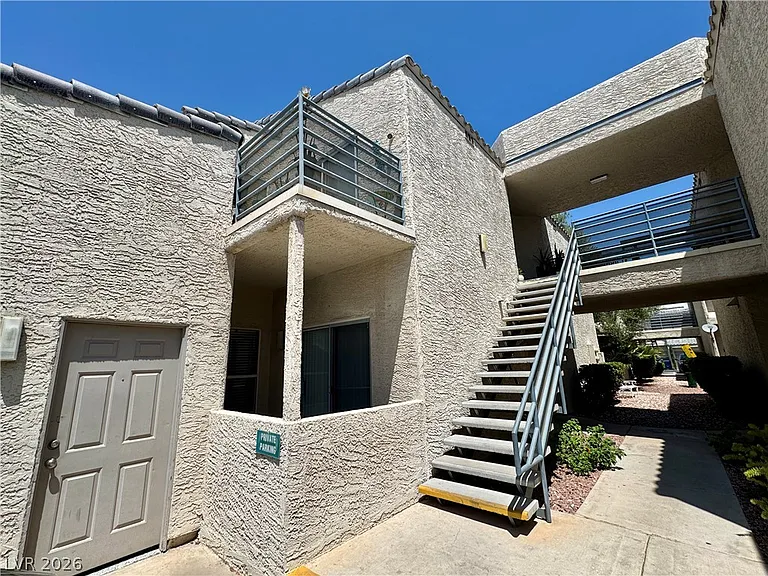 6250 W Flamingo Rd #48 — Photo 1
