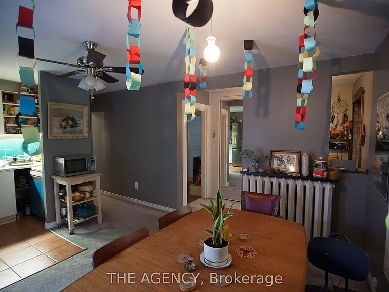 43 Indian Road Cres #2F — Photo 14