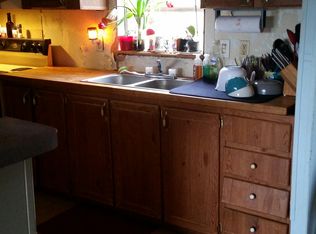 61 Cedar Ln, Brasstown, NC 28902