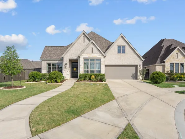 11931 Bush Tail Ct, Mont Belvieu, TX 77523