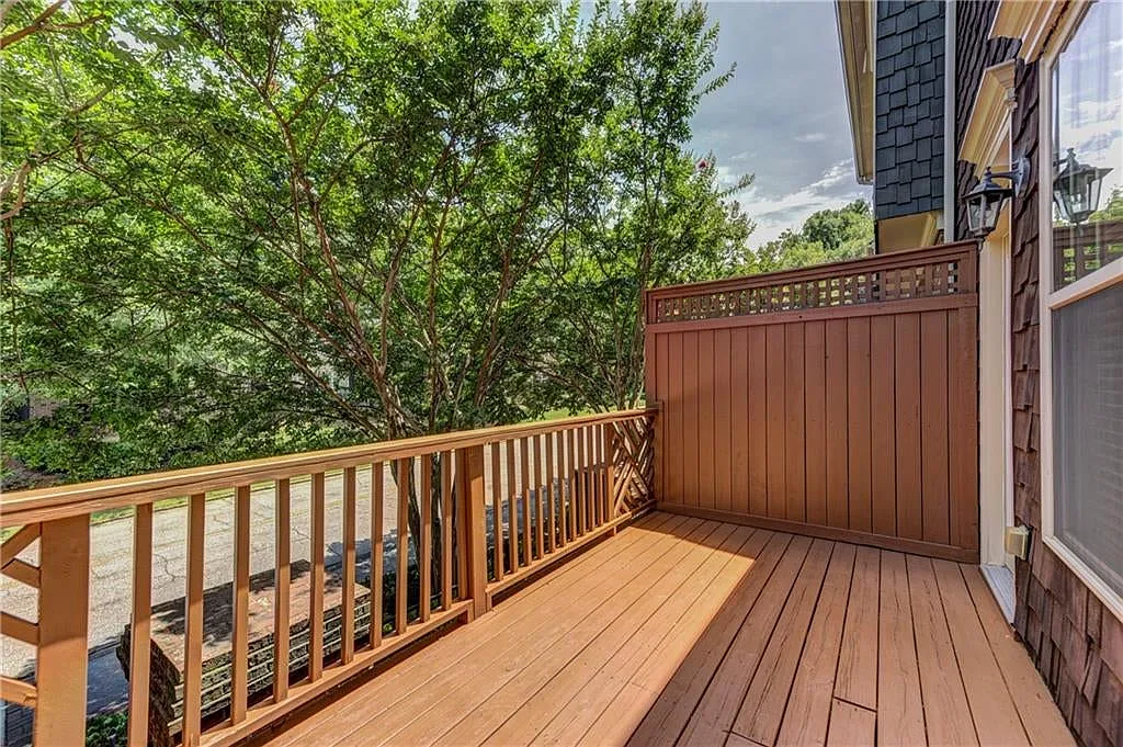 4 bed, 3.5 bath, 2916 sqft, $4,000 — Photo 4